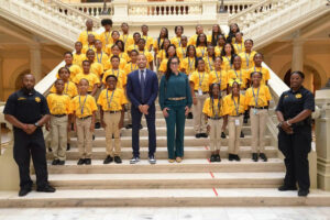 Our Boys to Men & Girls to Pearls campers had an inspiring visit to the Georgia State Capitol with State Representative Omari Crawford! 🏛️ They explored the three branches of government, learned how bills are passed, and even participated in a mock debate—guided by Rep. Crawford and supported by State Representative Inga Willis. 💼📚 Your words reminded our youth that their voices matter, their dreams are valid, and their futures are bright. 💫